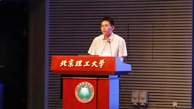 102.jpg